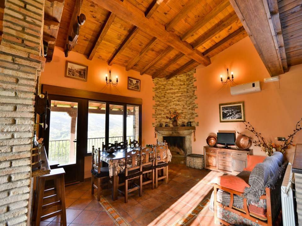 Casa Rural Apartamento Las Malpicas نافاكونسيخو المظهر الخارجي الصورة
